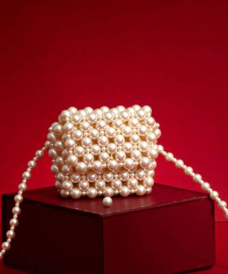 Alba off-white pearl belt bag 2