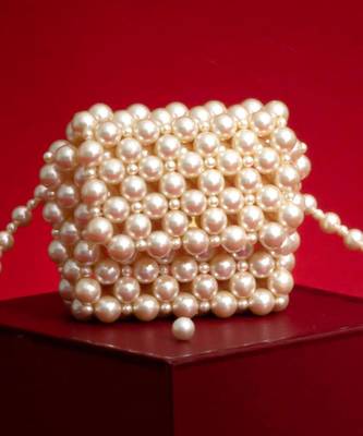 Alba off-white pearl belt bag 5
