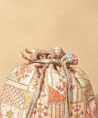 Jia embroidered multicolour potli 5