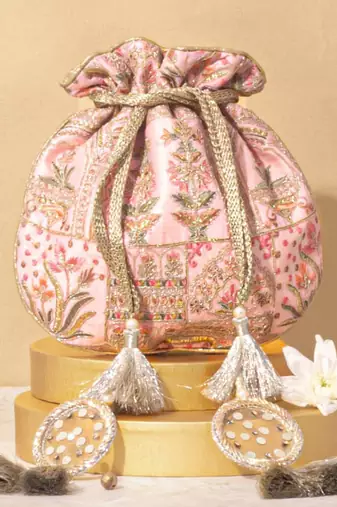Amer pink potli