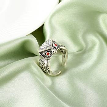 Memoir brass antique silver finish free size owl finger ring fashion jewellery for men women 1