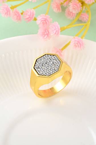 Memoir brass goldplated lab diamond moissanite unisex engagement wedding men fashion jewellery finger ring  
