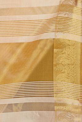 Glamorous Kerala Jacquard Traditional Saree 5