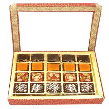 20 pcs ghasitaram special bites hamper box 1