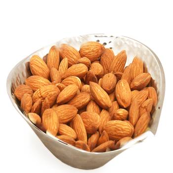 Diwali dryfruits  hampers- silver aluminium almonds bowl 1