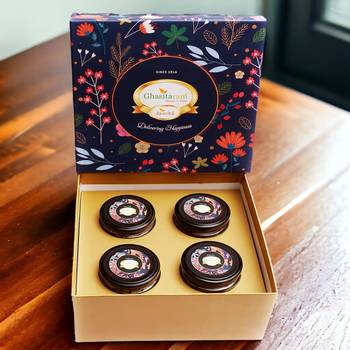 Ghasitaram hamper box with nuts and namkeen jars 1