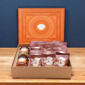 Ghasitaram orange hamper box of  24 pcs mewa bites, mixed dryfruit jar and flavour raisins jar 1
