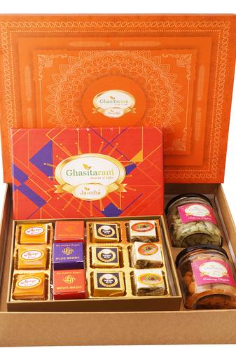 Orange hamper box with best bites,crunchy cashew and flavour raisins jars