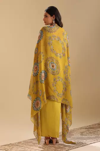 Eraya emblished drape skirt set with cape