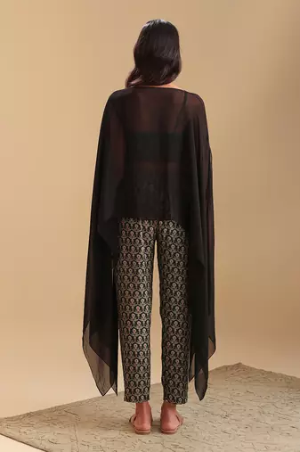 Eraya printed Top,Pant With Cape