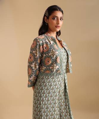 Eraya emblished jumpsuit set 3