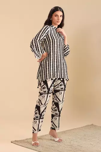 Black and white cotton linen naqsh embellished co-ord set