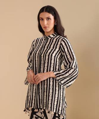Black and white cotton linen naqsh embellished co-ord set 4