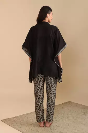 Black chanderi eraya embellished kaftan set