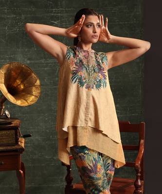 Beige   cotton  kaira embellished co-ord set 4