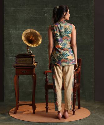 Multicolor  chanderi kaira embellished sleveless balzer set 4