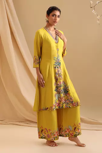 Yellow  chanderi aarani embellished dhoti set