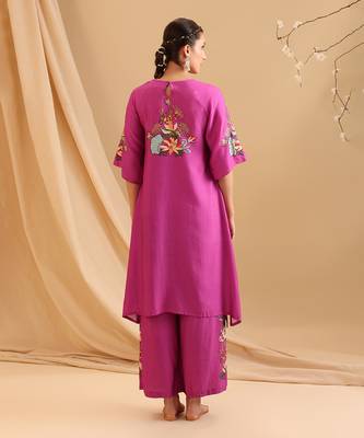 Pink  chanderi aarani embroidered kurta set 5