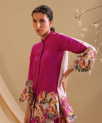 Fuchsia  malasyan silk aarani embroidered co-ord set 4