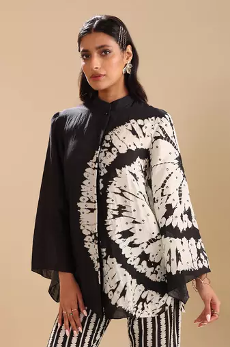 Black and white  linen naqsh embellished co-ord set set