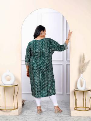 Womens plus size rayon green bandhani printed straight kurti 4