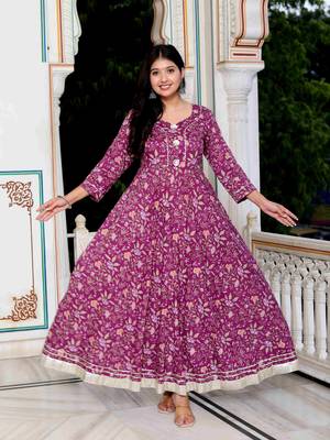 Womens cotton gotapatti and lace border details floral printed purple anarkali kurta 1