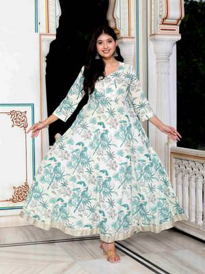 Womens light green cotton gotapatti and lace border birds and leaf anarkali kurta 1