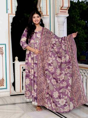 Womens purple flower printed with lace border anarkali kurta with dupatta set 1