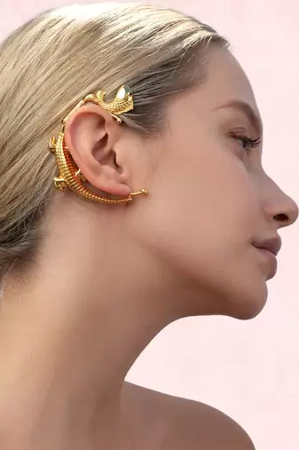 Gold alligator ear cuff