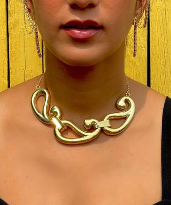 Gold paisely chain 3