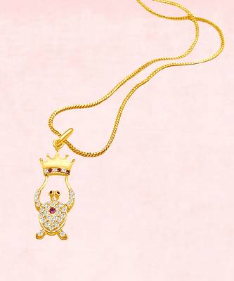 Gold turtle crown pendant 2