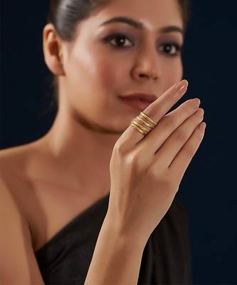 Gold spiti ring 1