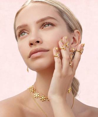 Gold turtle crown nail ring 3