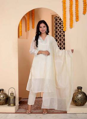 Womens cream colour v neck embroidered chanderi kurta with palazzo and dupatta set 1