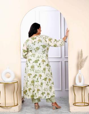 Womens plus size attractive floral print cotton green anarkali kurta palazzo and dupatta set 4