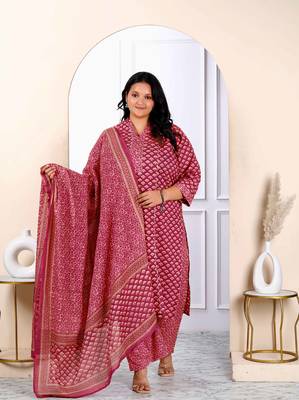 Womens plus size floral printed gota patti pink straight pure cotton kurta and palazzo with dupatta set 1