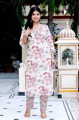 Womens cotton light pink floral printed straight pakistani style kurta and palazzo 1
