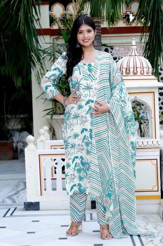 Womens light green scenic birds and leaf straight pakistani style suit set
