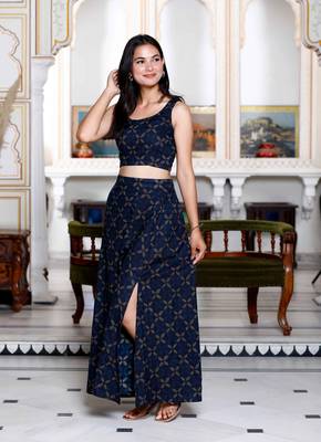 Womens blue abstract print crop top and side slit a-line skirt co-ord set 2
