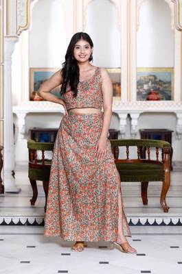 Womens brown floral printed crop top and skirt co-ord set 1