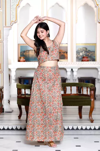 Womens brown floral printed crop top and skirt co-ord set