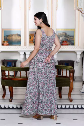 Womens grey floral printed crop top and skirt co-ord set