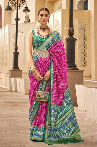 Patola silk Blend rani pink and green patola print classic saree