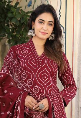 Maroon  cotton  hand   work straight  kurti pant dupatta set 5