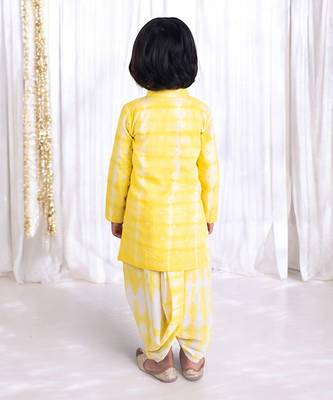 Yellow tie and dye kurta with dhoti 2