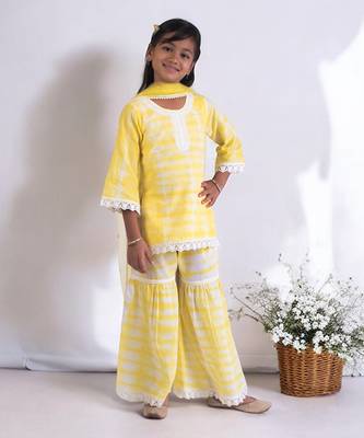 Yellow tie and dye kurti sharara set 1