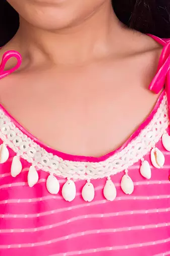 Pink bandhej top with skirt