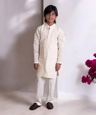 Off white mukesh work kurta with pant 1
