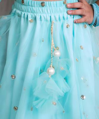 Yellow brocade choli with lehenga 5