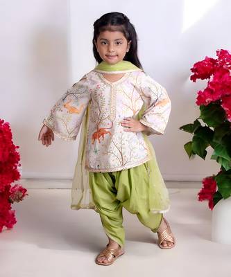 Ivory printed kurti with dhoti 1